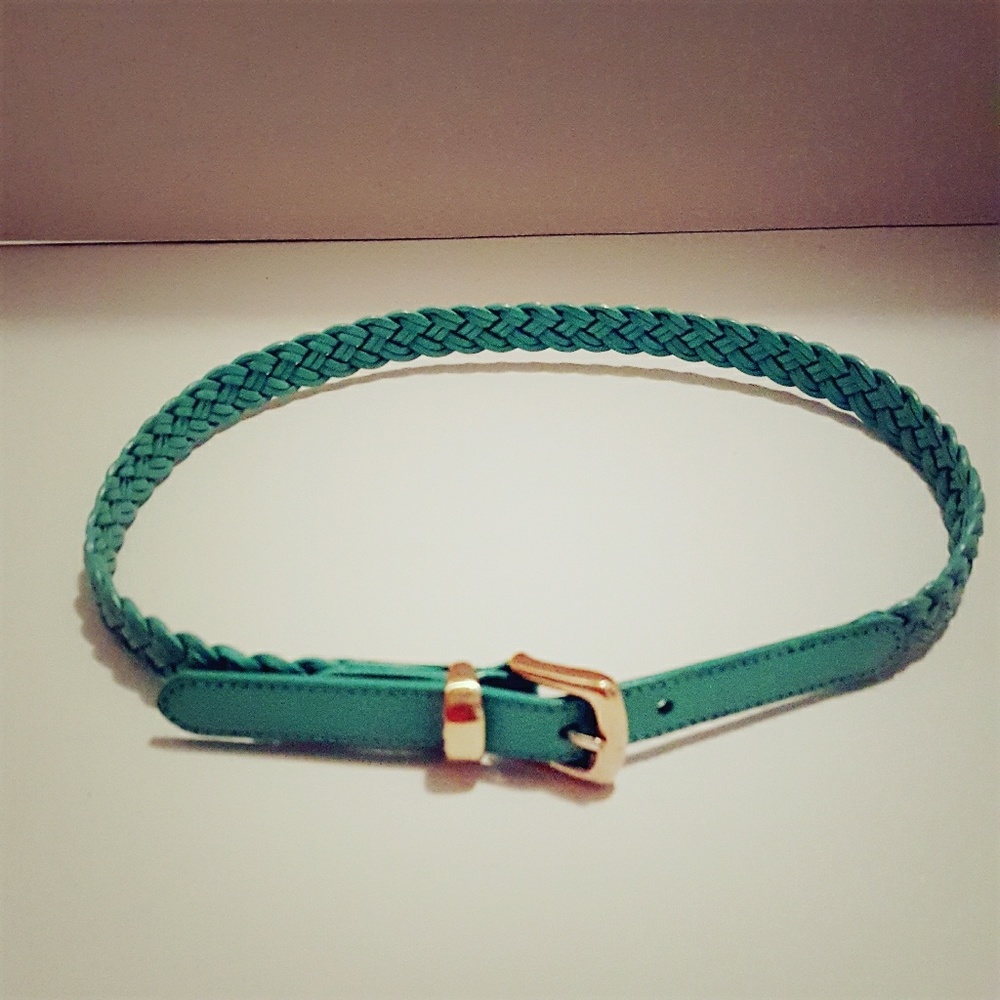 TALBOTS - 6004 GENUINE LEATHER WOVEN BELT